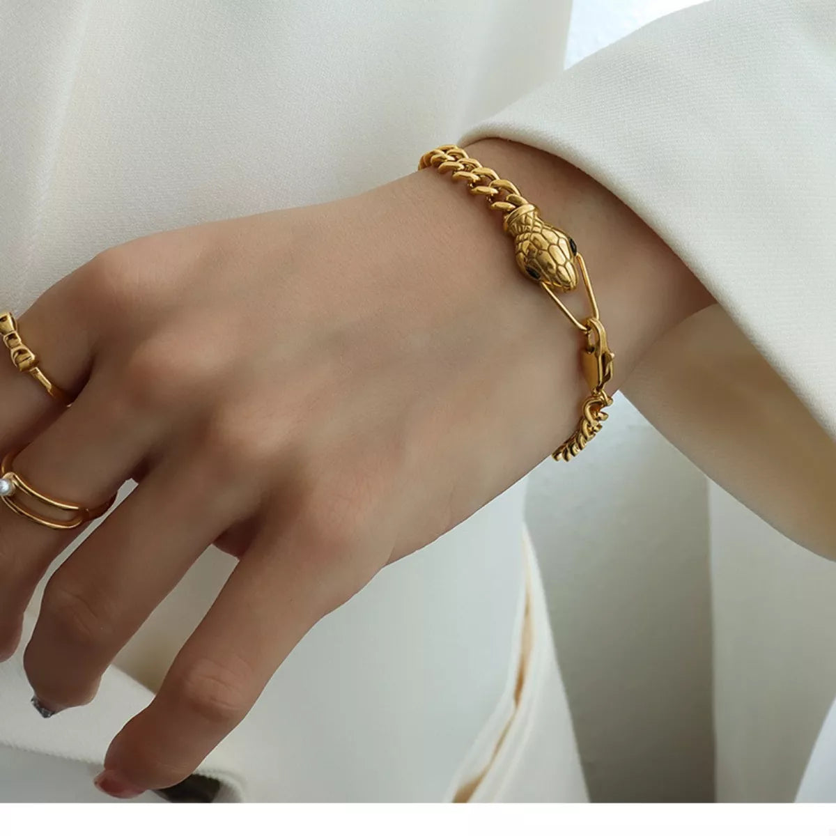 Mysti Jewelry Titanium Steel Zircon Snake Bracelet