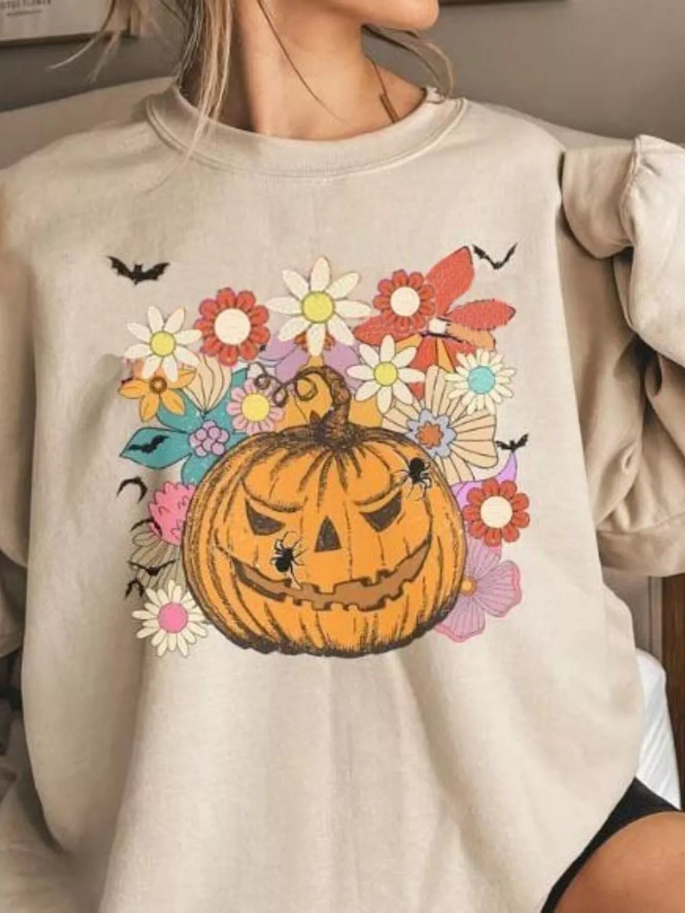 Sara Rue Halloween Pumpkin Floral Round Neck Sweatshirt
