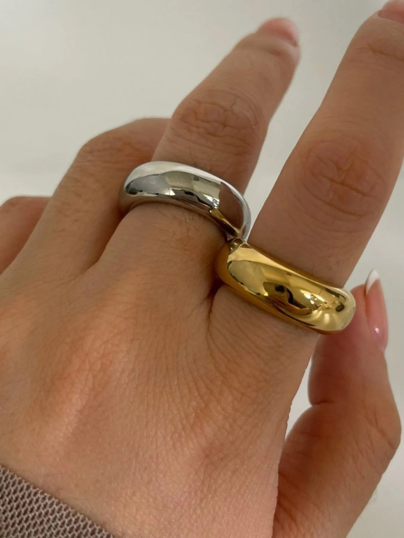 Cool Glitterati 2-Piece 18K Gold-Plated Stainless Dome Band Rings