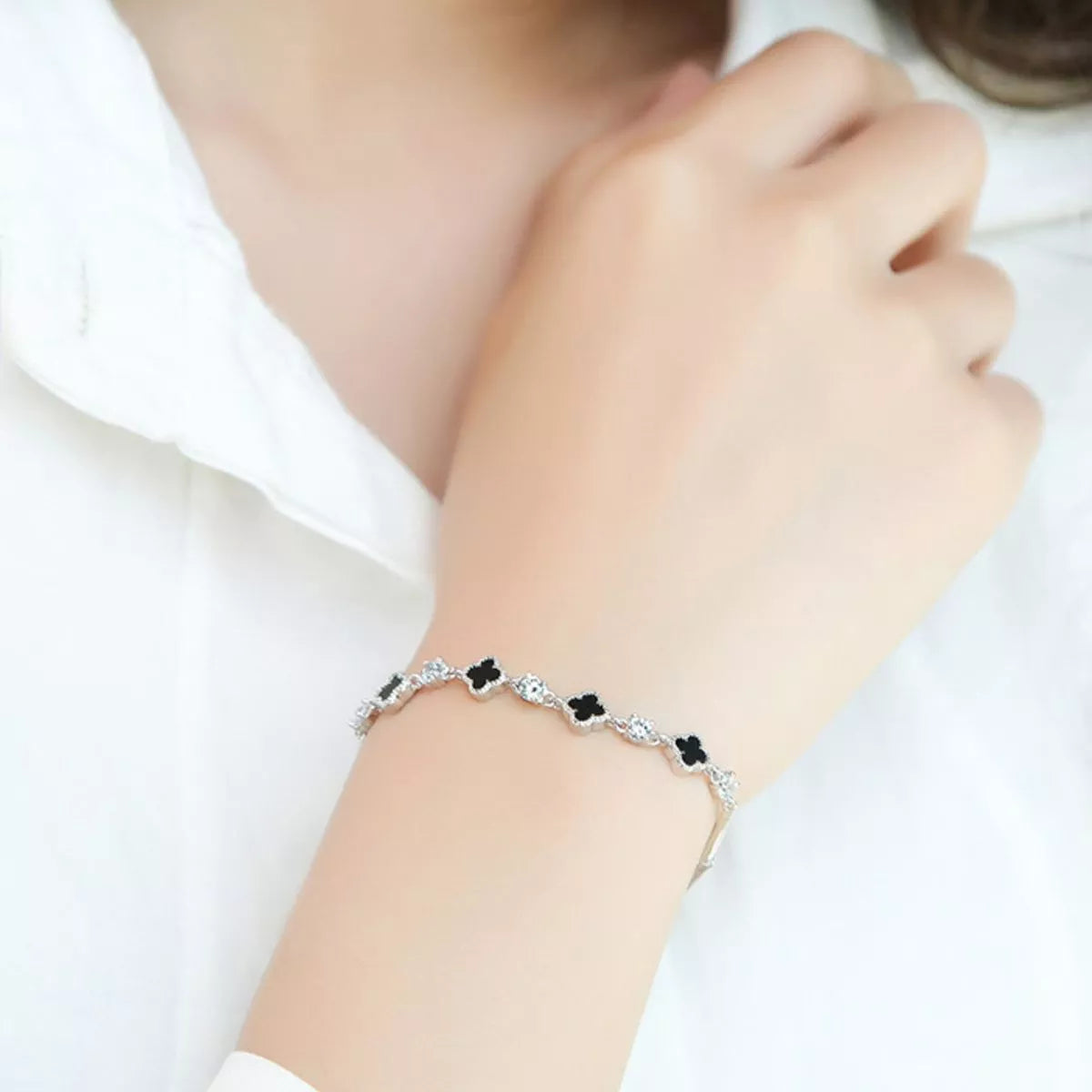 Magical Glintstar 925 Sterling Silver Clover Charm Bracelet