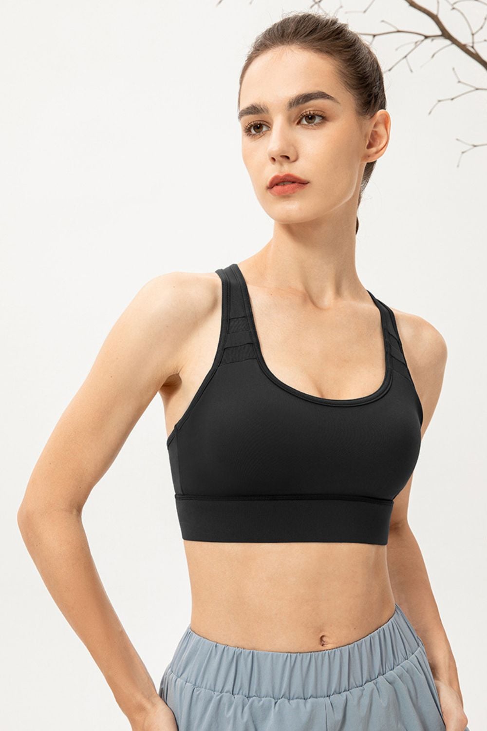 Y.D Scoop Neck Long Sports Bra