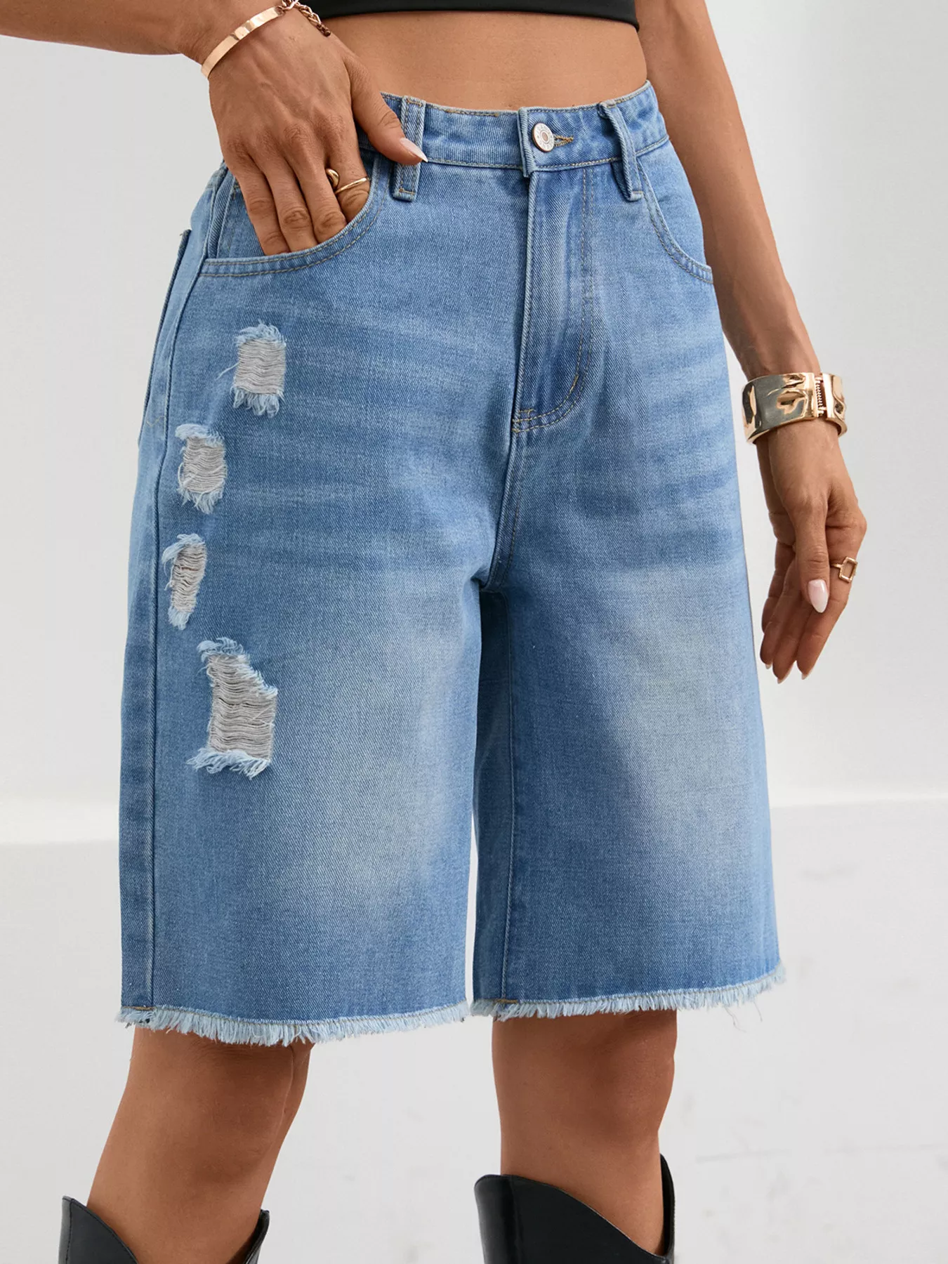 Moni Wear Ripped Frayed Hem Denim Shorts
