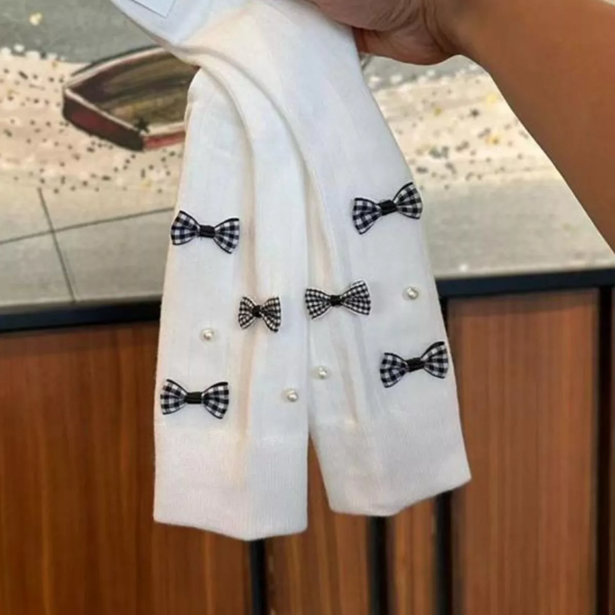 Daily Pearl Detail Bow Crew Socks