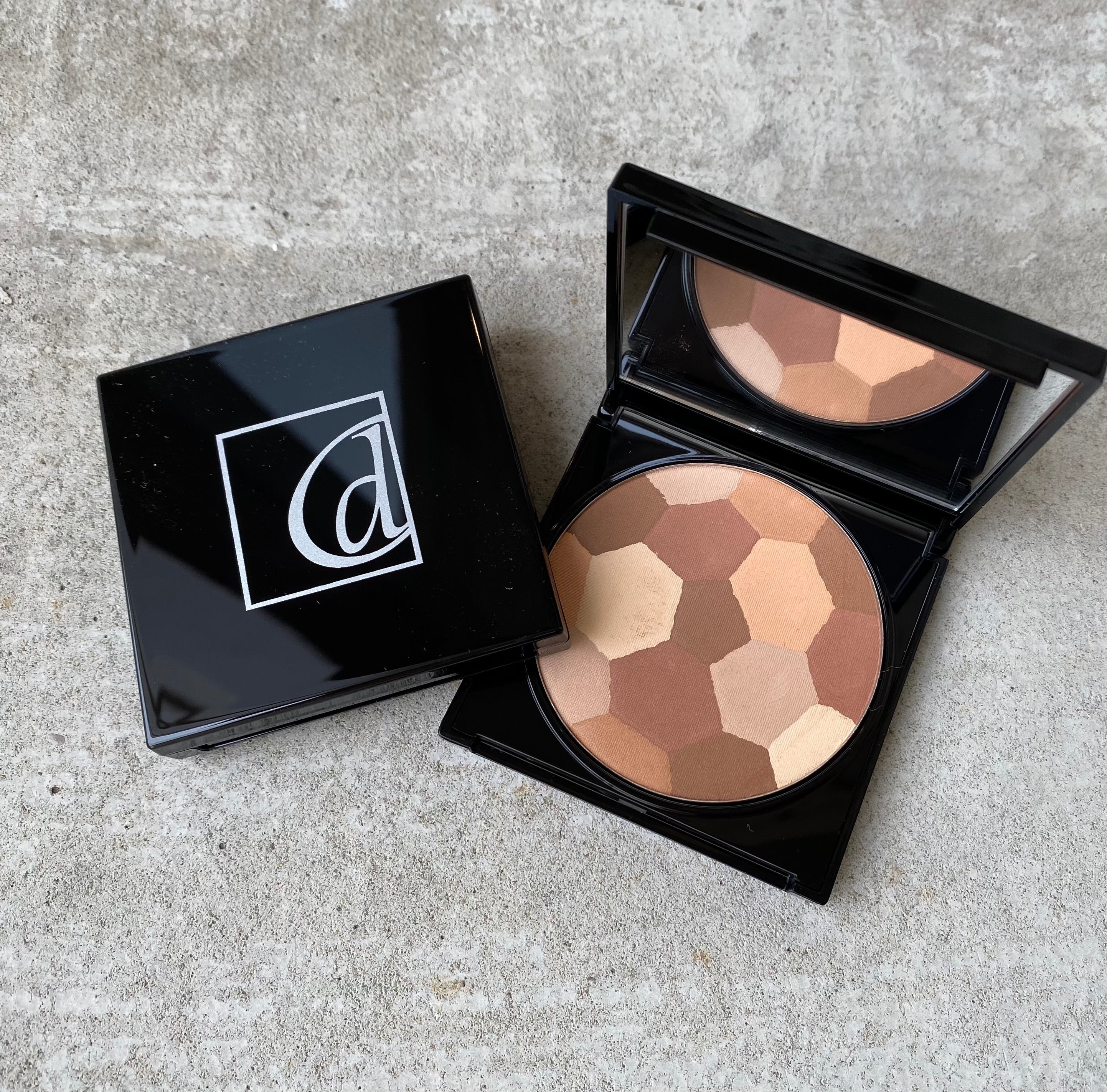 Unbranded Multi-colored Bronzing powder