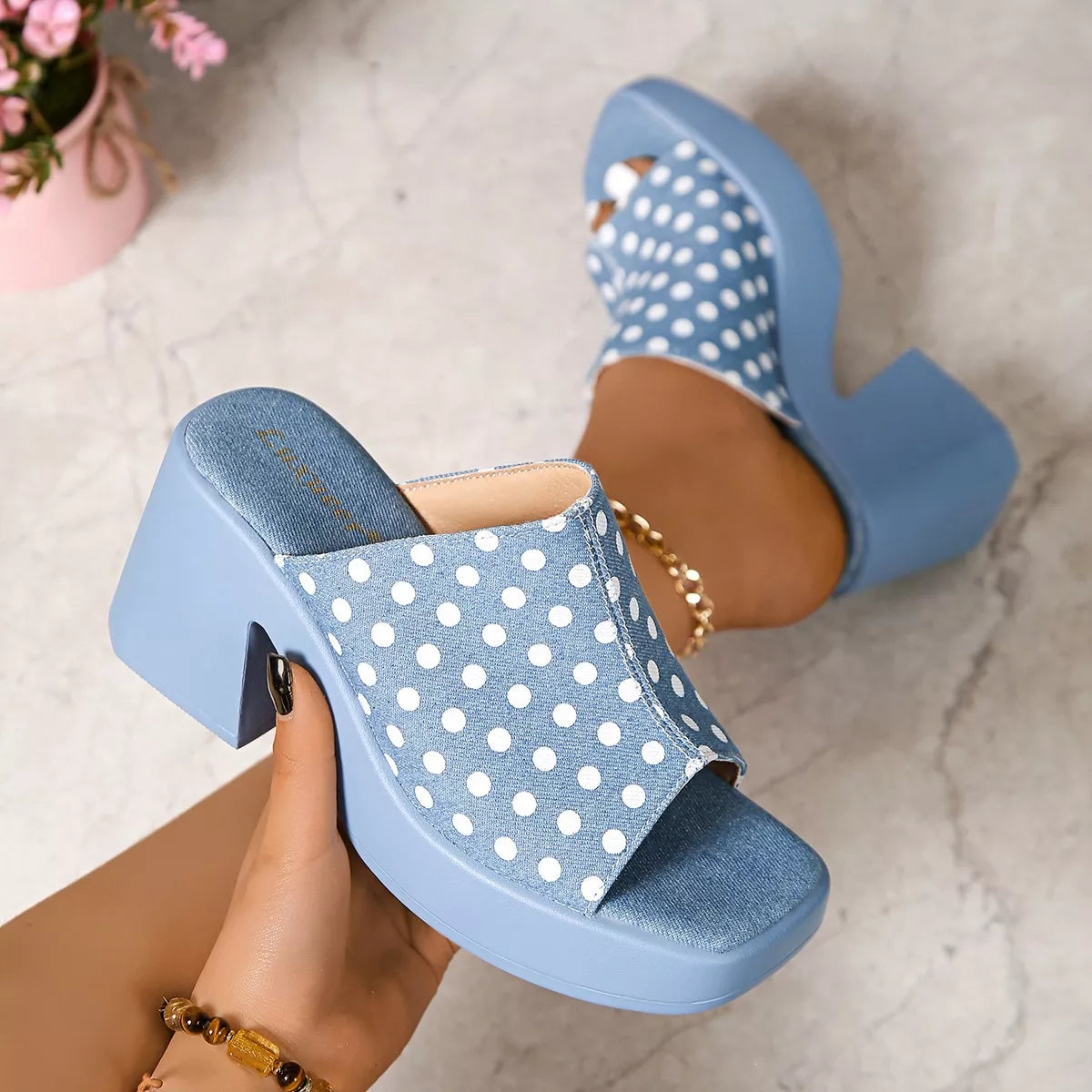 Charming Soles Open Toe Block Heels Sandals