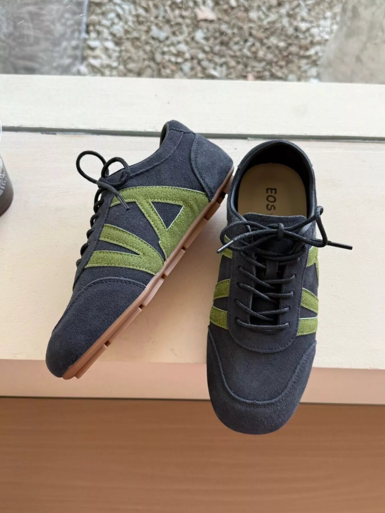 Full Bloom Casual Lace Up Sneakers