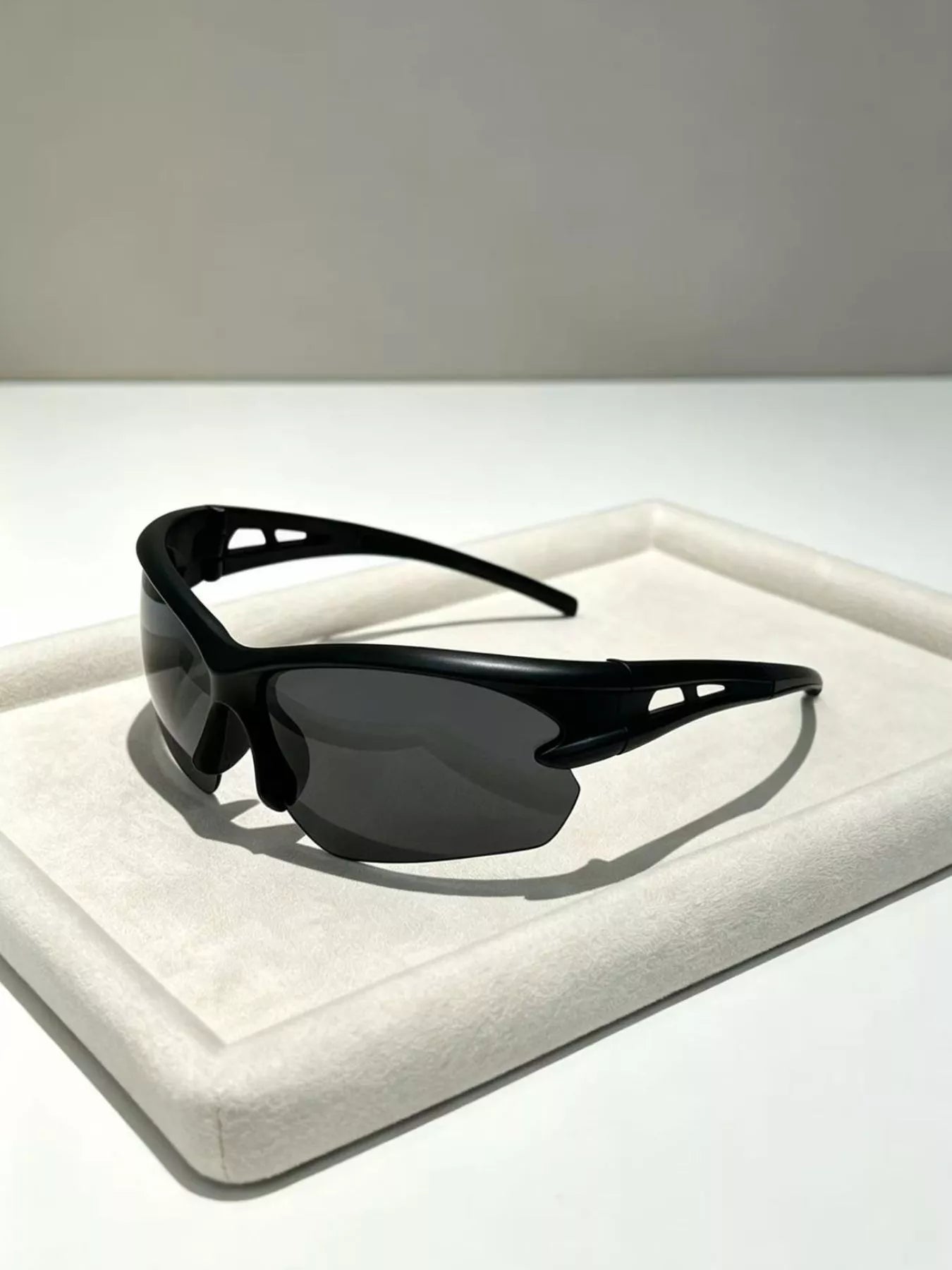 Lens UV Protective Tinted Sunglasses