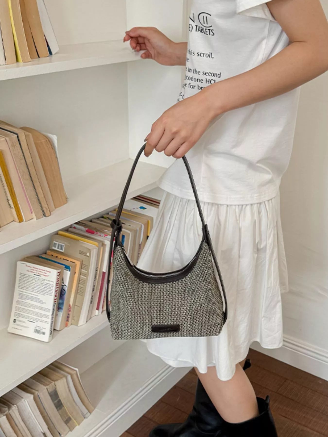 Chic Carryalls Textured Hobo Shoulder Bag