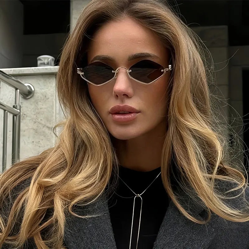 Lensoir Cat Eye Sunglasses with Gold Metal Frame