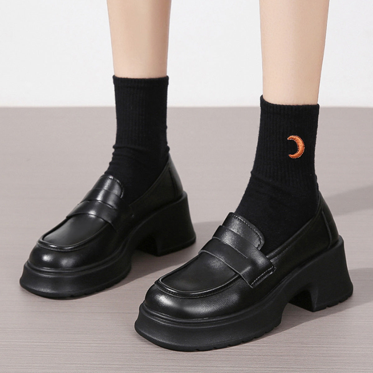 Chic Trot Round Toe Block Heels Loafers