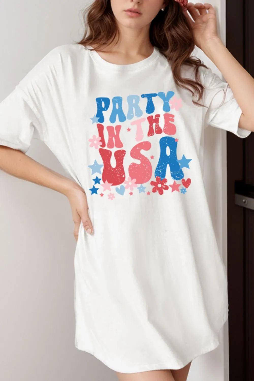 SYNZ PARTY IN THE USA Graphic Oversized Tee