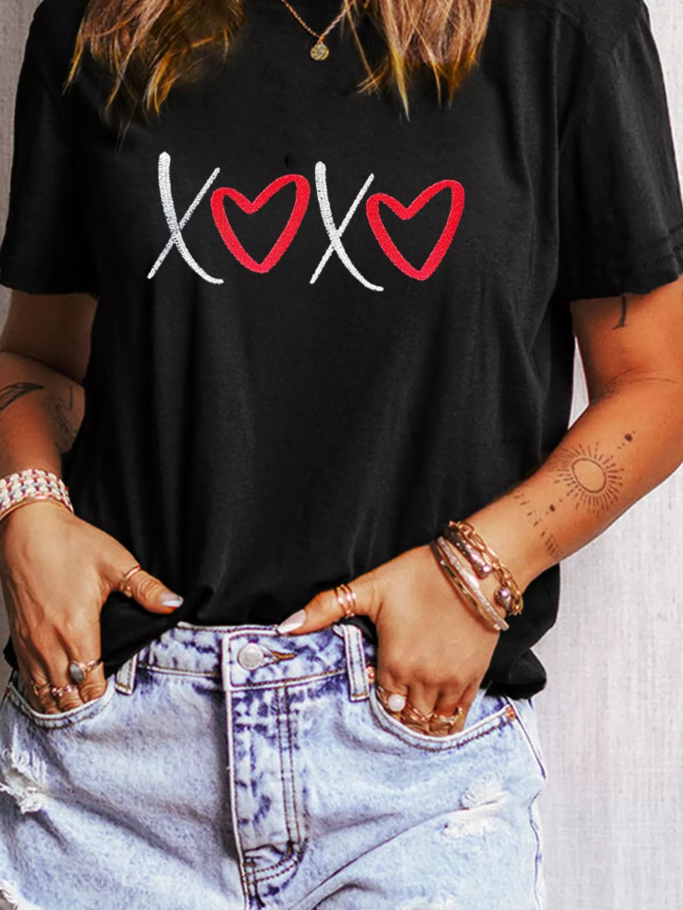 SYNZ XOXO Valentines Heart Embroidered Casual Tee