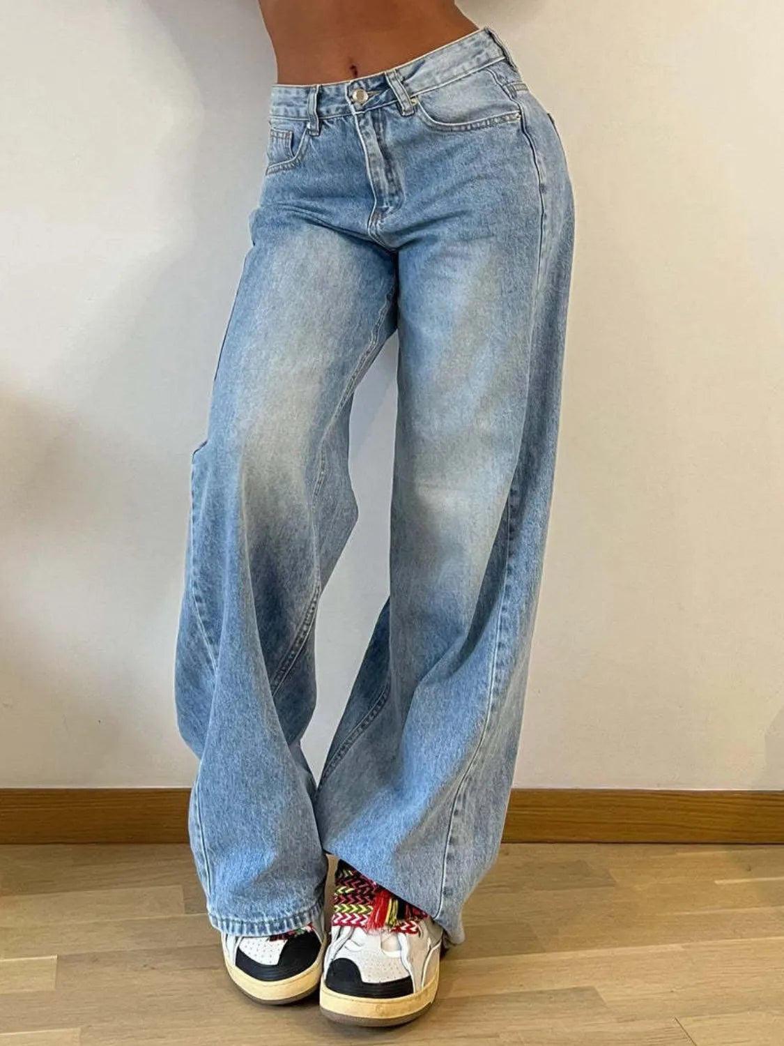 Zenniqlo Wide Leg Jeans with Pockets